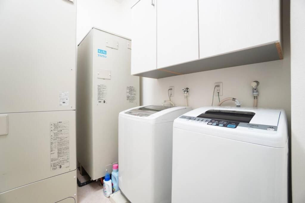 Tsurigane Building H-4 Apartment Osaka Exterior photo
